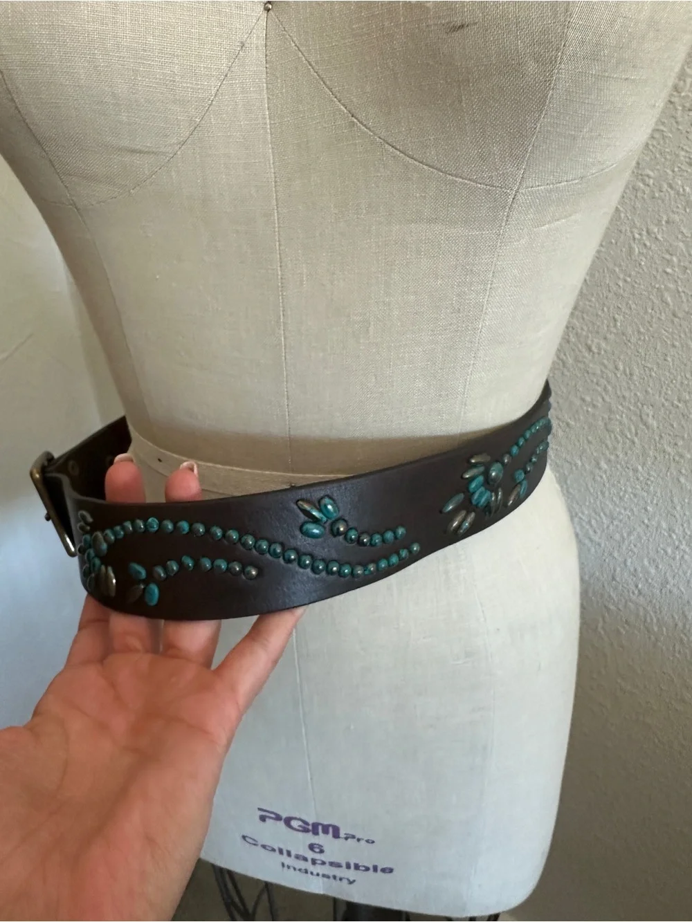 BED|STU Hudson NWT Brown Leather Belt with Turquoise Stud Detailing medium